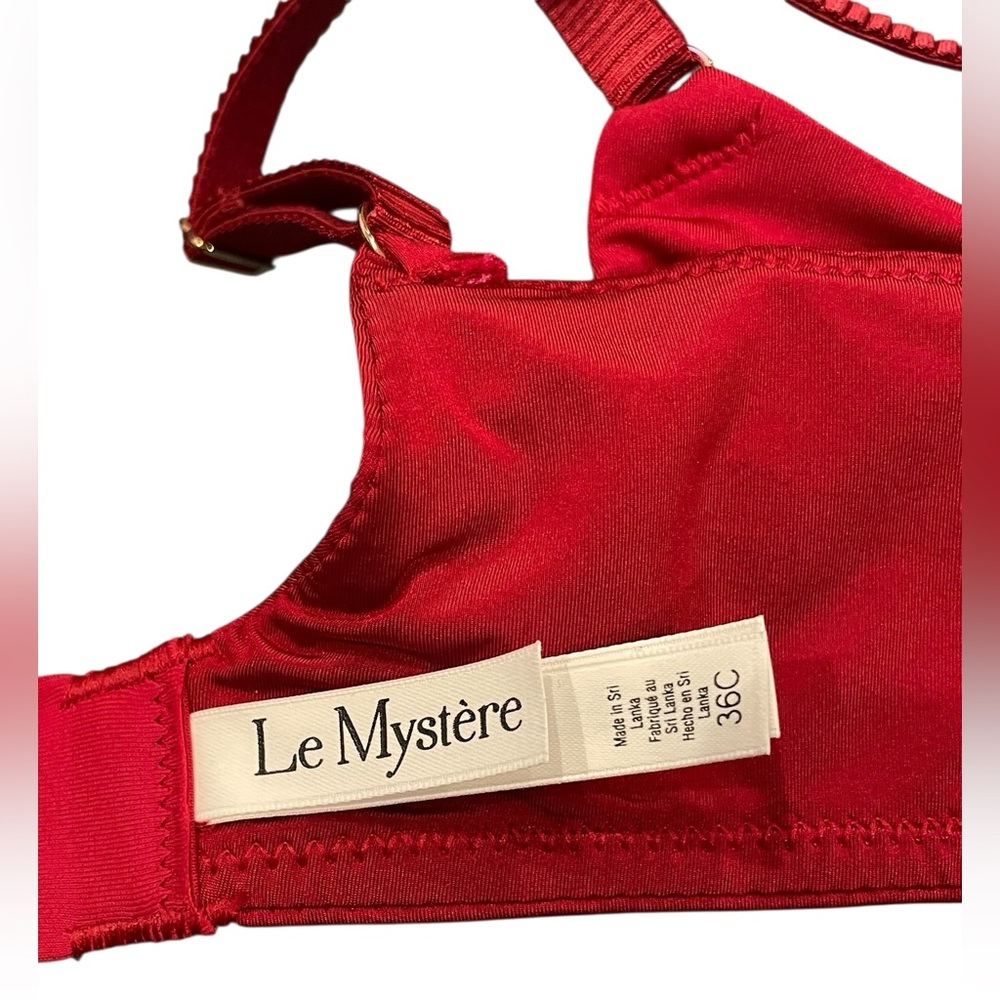 Le Mystere Allure Lace Unlined Red Bra - Picture 7 of 7